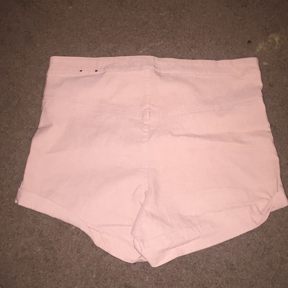 shorts - Picture 2 of 2